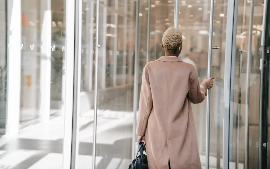 Employee Turnover: Why are Canadian workers resigning? + How to Calculate Turnover